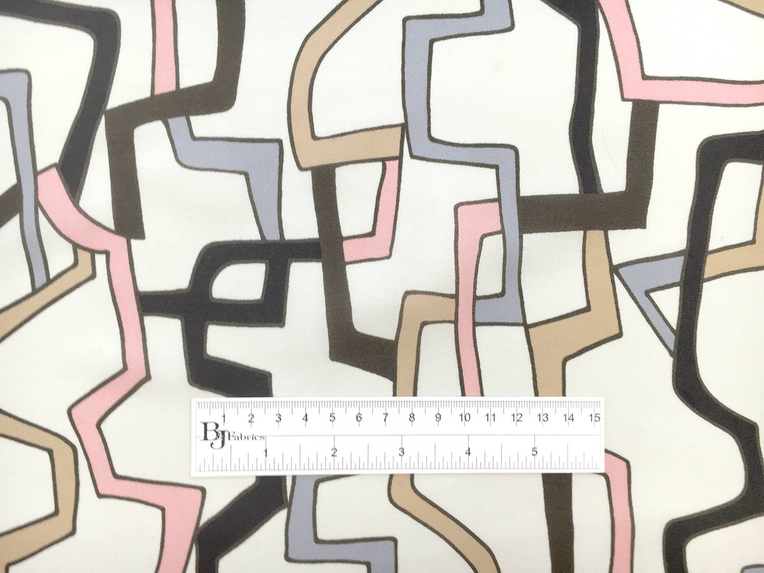 Printed Silk Crepe de Chine with Geometric Chains1