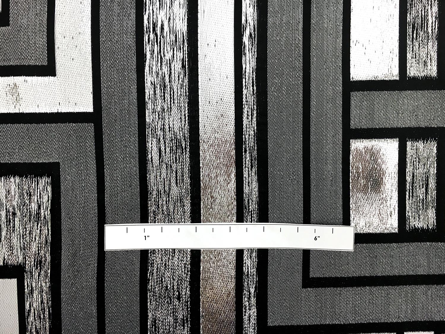 Metallic Geometric Jacquard Brocade in Silver1