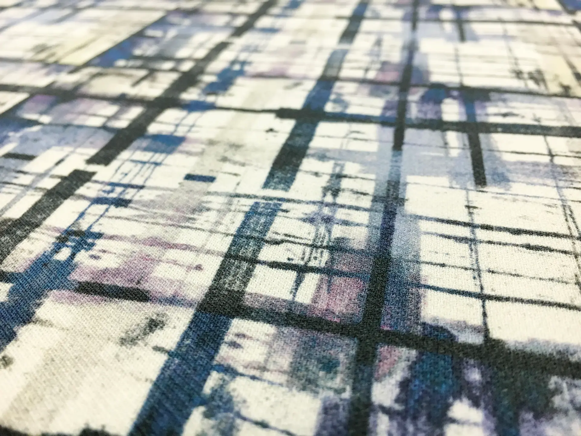 Printed Heavy Silk and Wool with a Loose Plaid Pattern2
