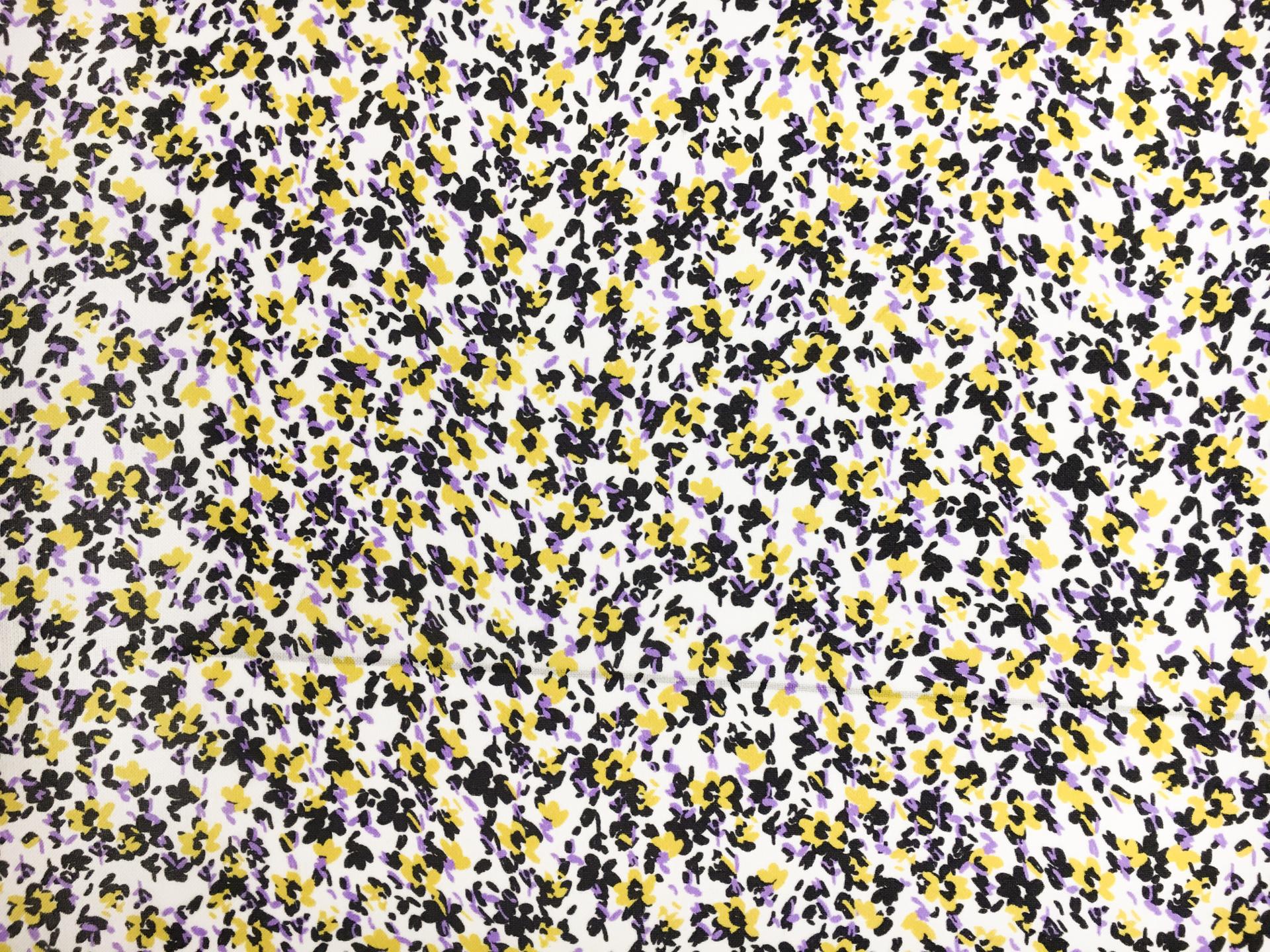 Printed Silk Gazar with Small Flowers0