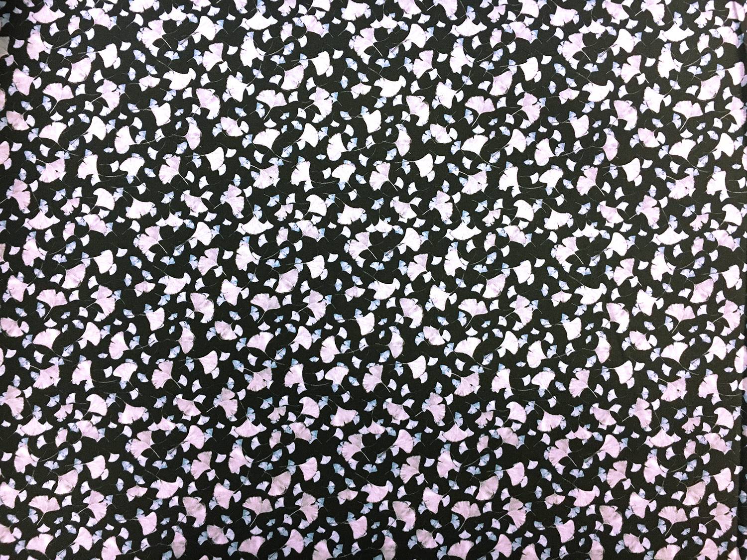 Cotton Broadcloth With Sweet Peas Floral Print0
