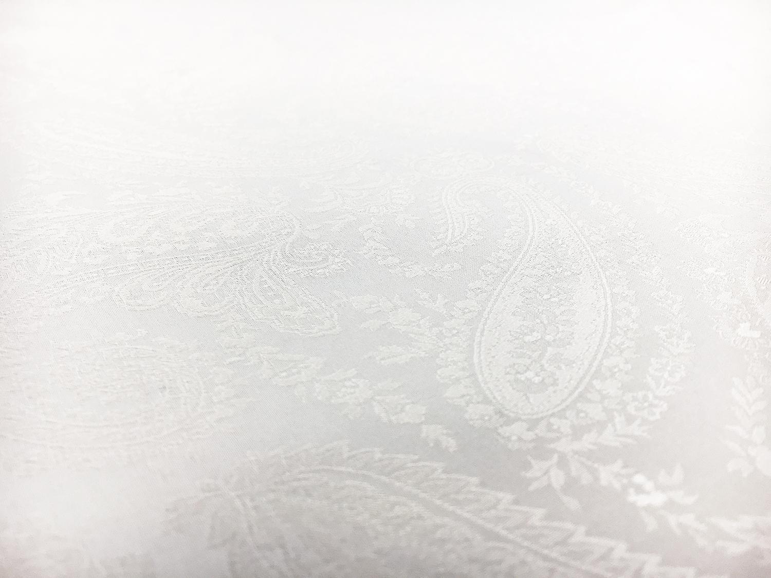 Silk Jacquard with Small Paisley Pattern1