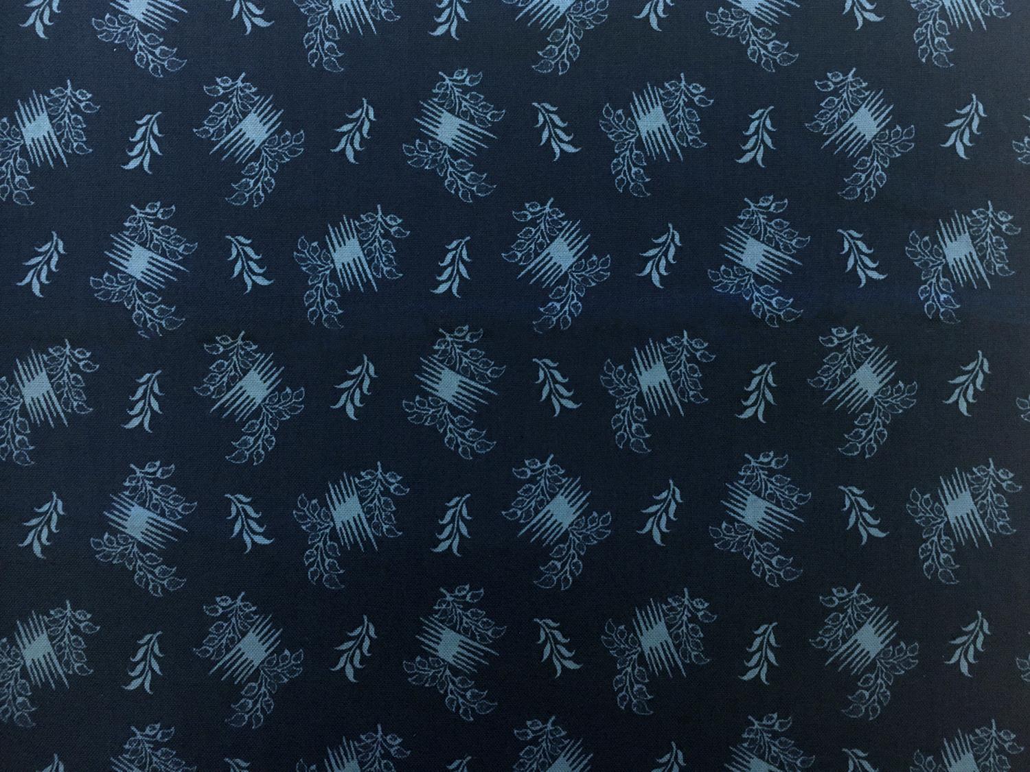 Cotton Broadcloth Decorative Leaves Print0