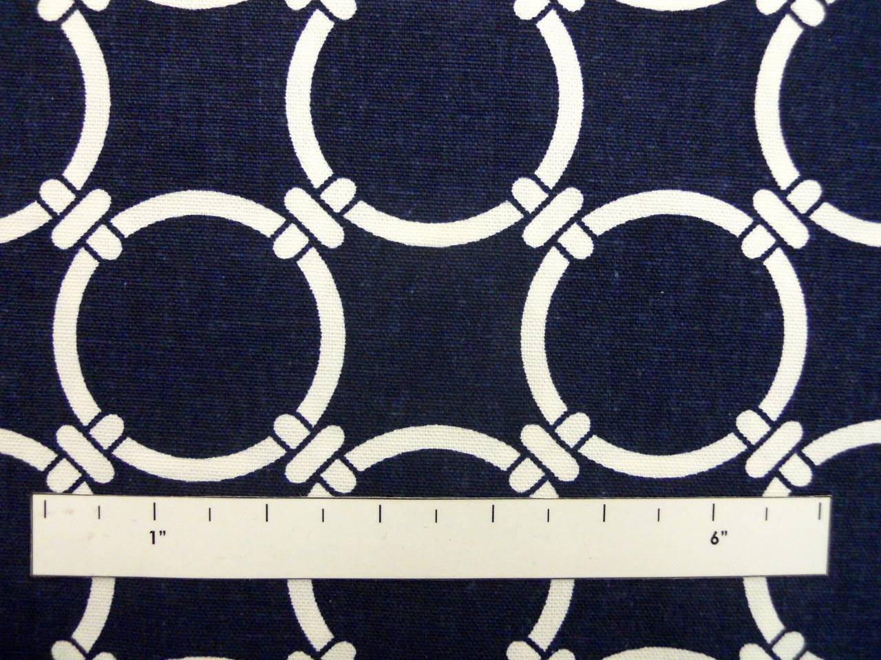 Cotton Canvas Chain Links Print1