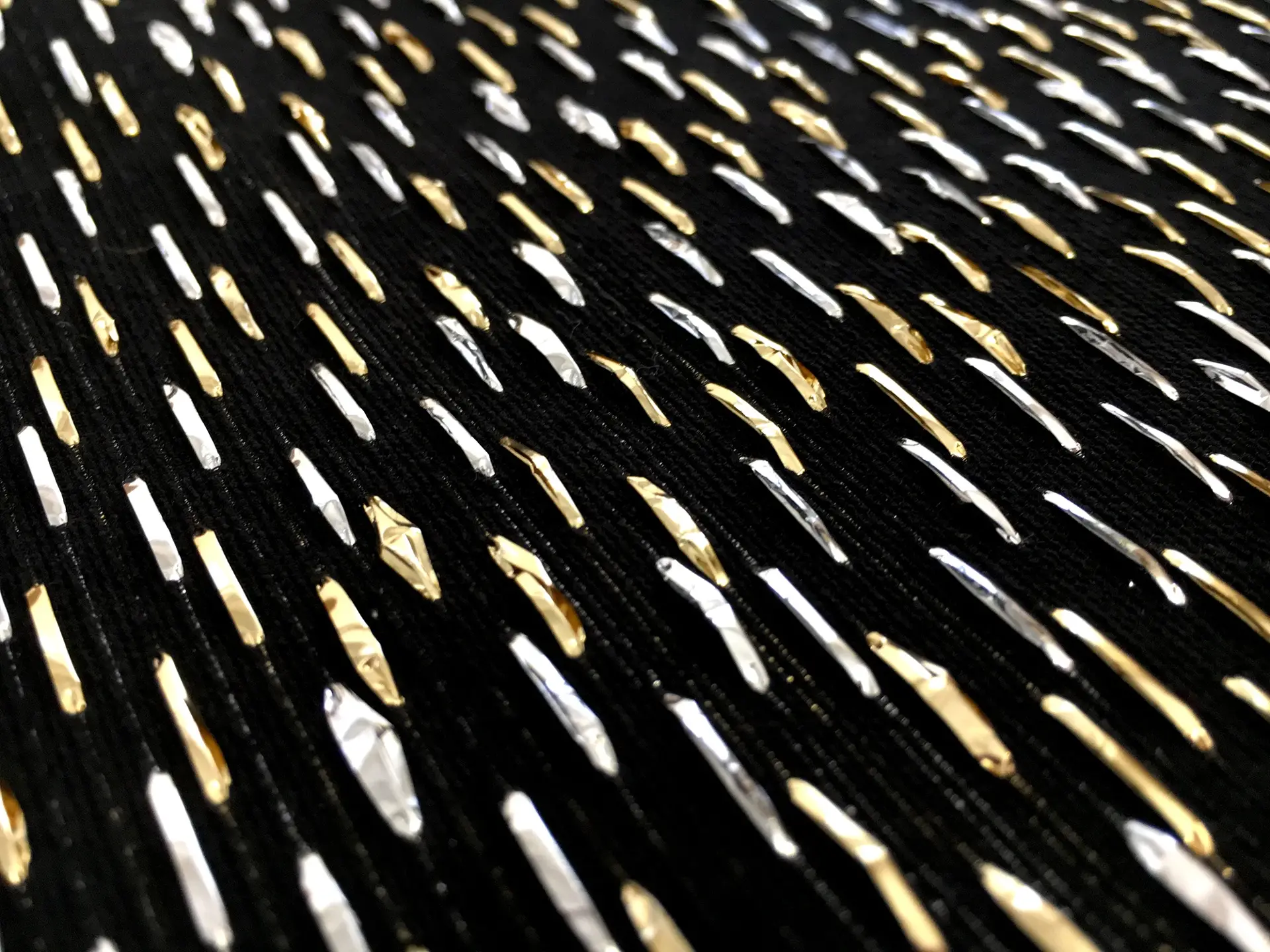 Silk and Cotton Blend Metallic Raffia0