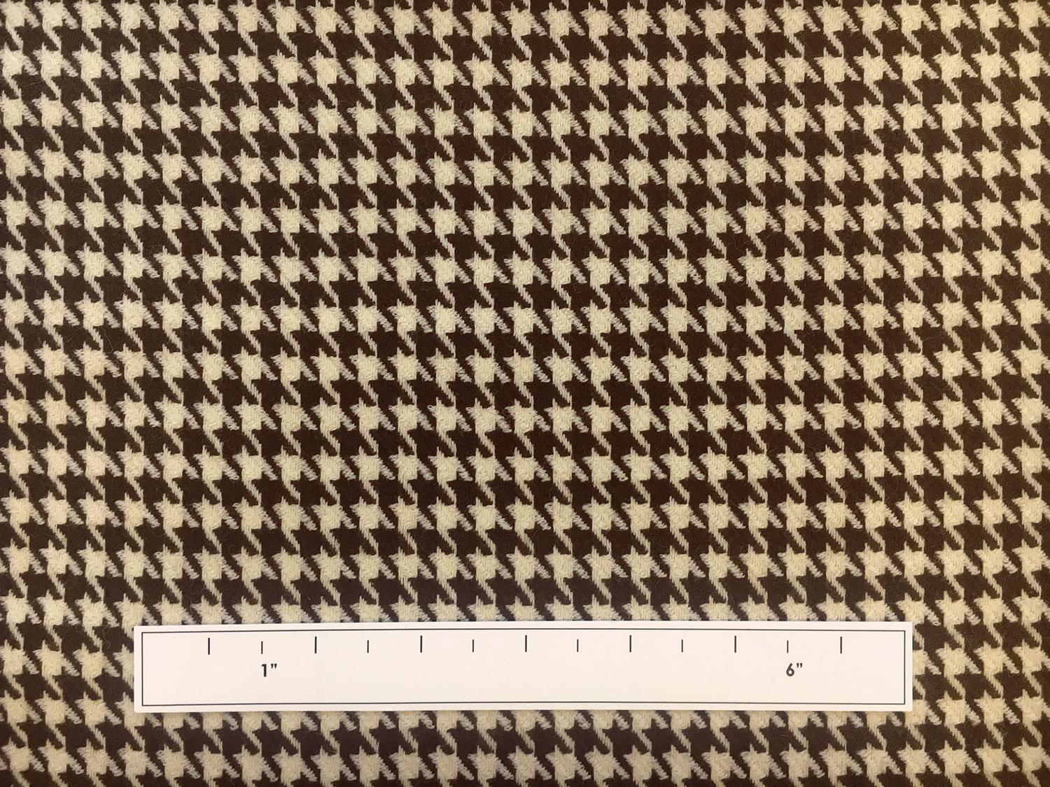 Italian Virgin Wool Houndstooth in Marrone3