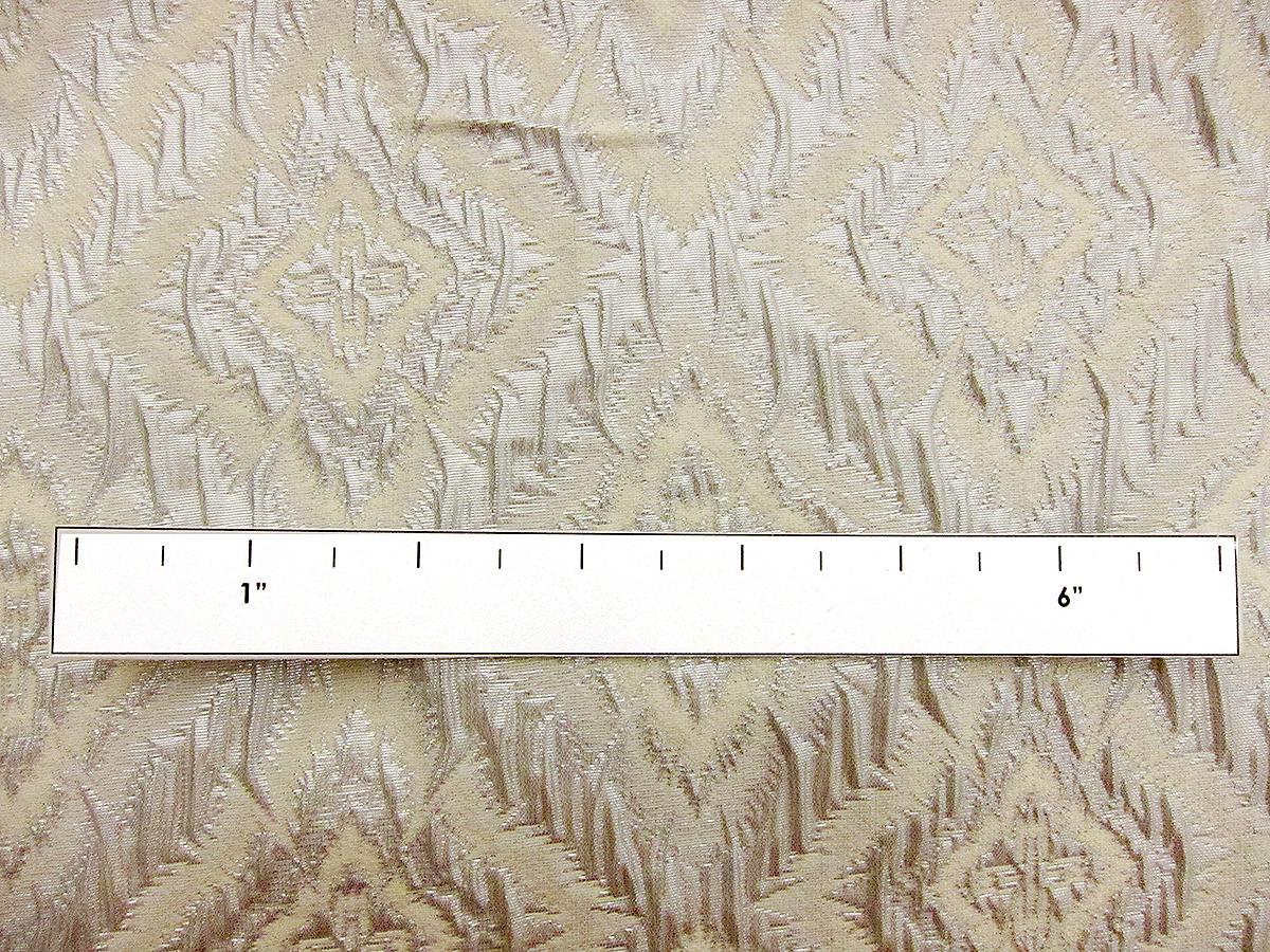 Metallic Geometric Cloqué2