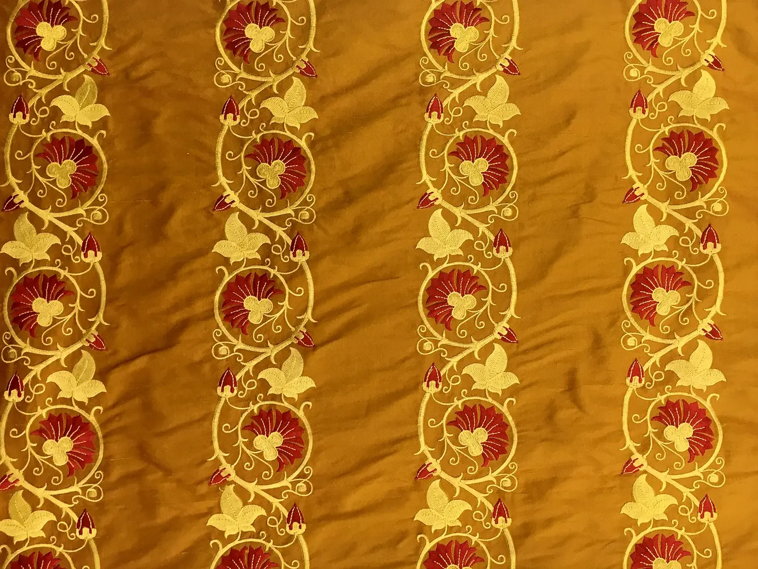 Iridescent Silk Shantung with Embroidered Rows of Vines0