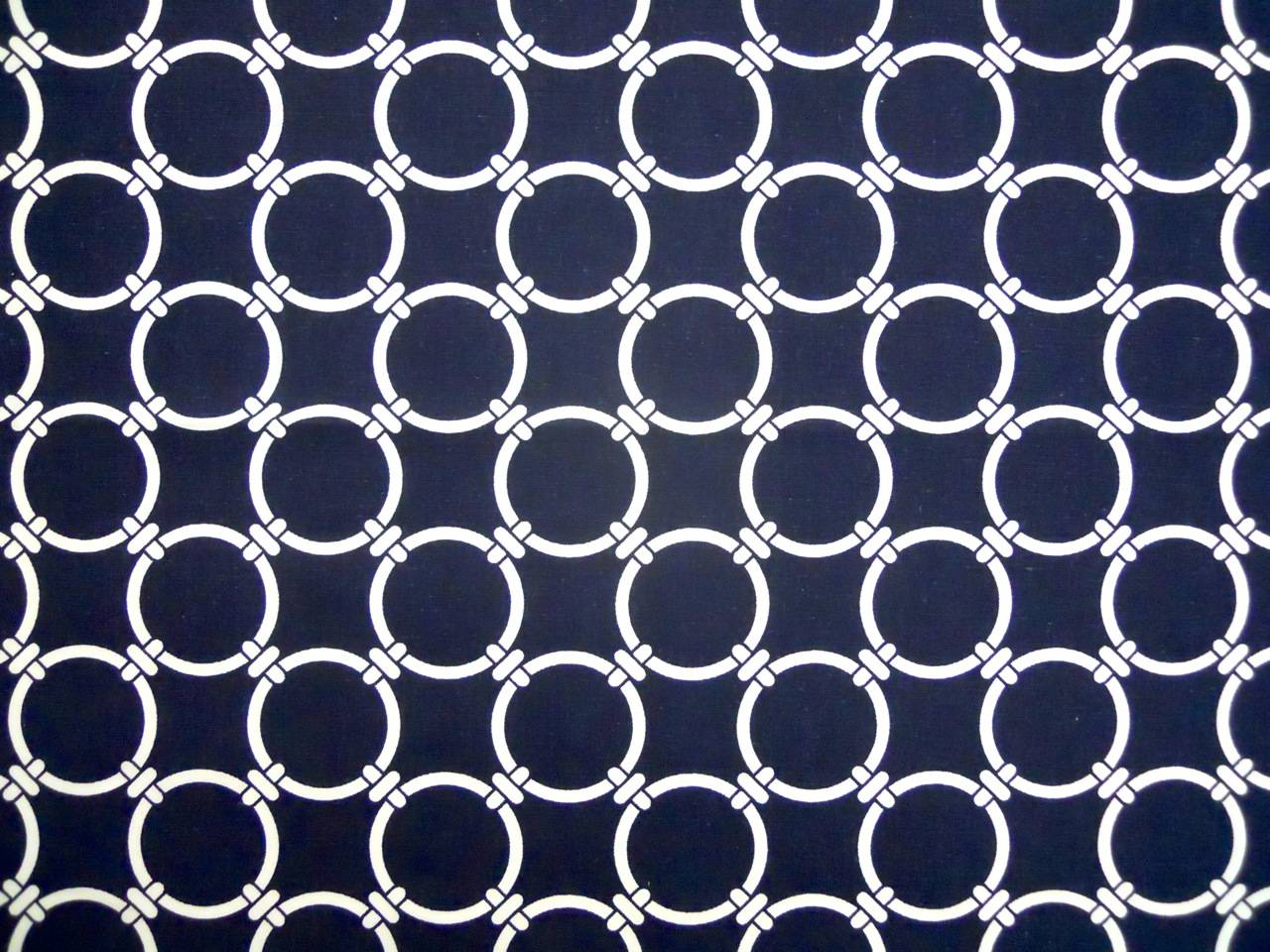 Cotton Canvas Chain Links Print0