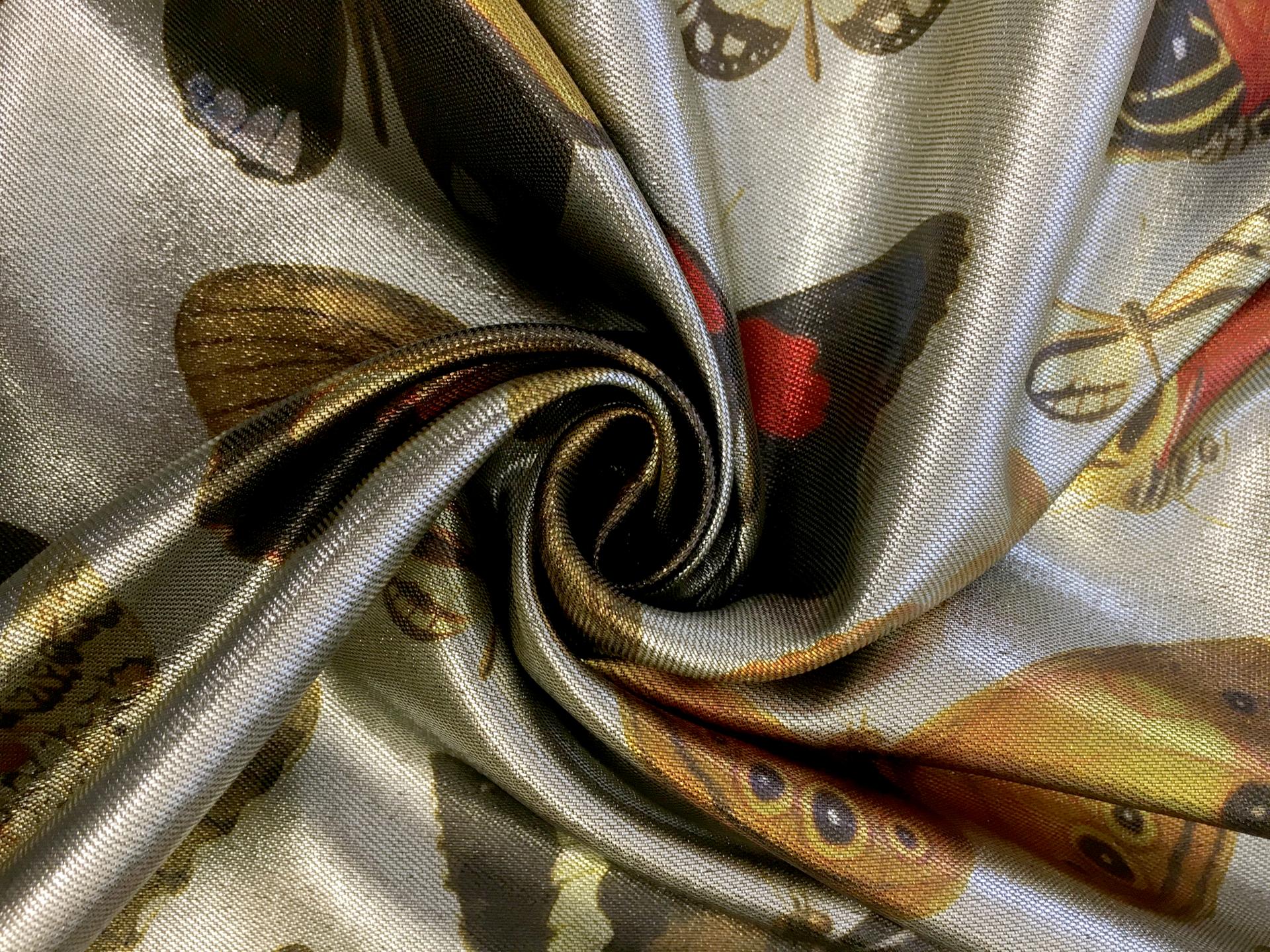 Printed Silk and Poly Blend Crepe Lamé with Various Butterflies3