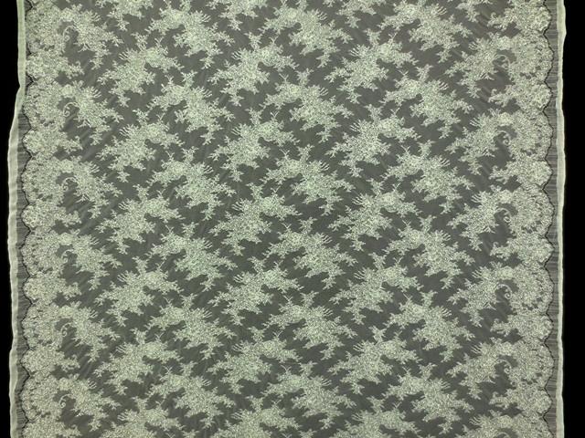 Beaded Chantilly Lace3