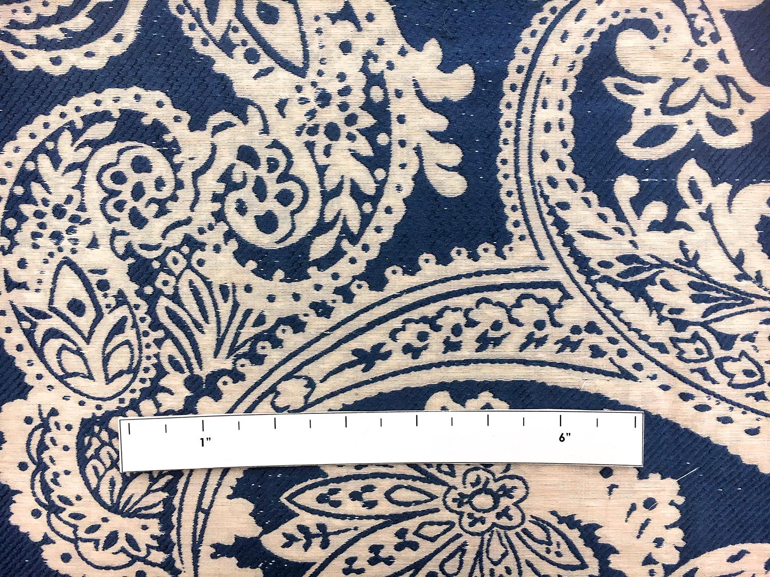 Extra Wide Doubleface Jacquard Large Paisley Pattern3