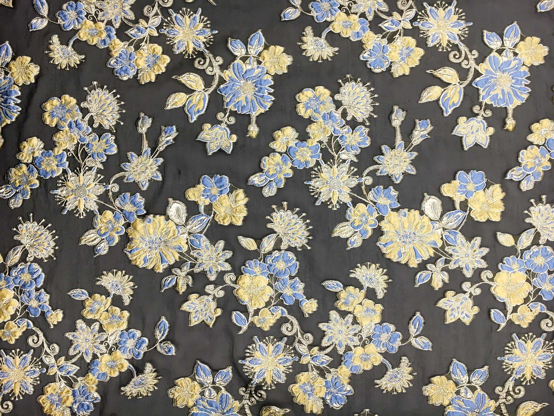 Metallic Silk Blend Organza Fil Coupé0