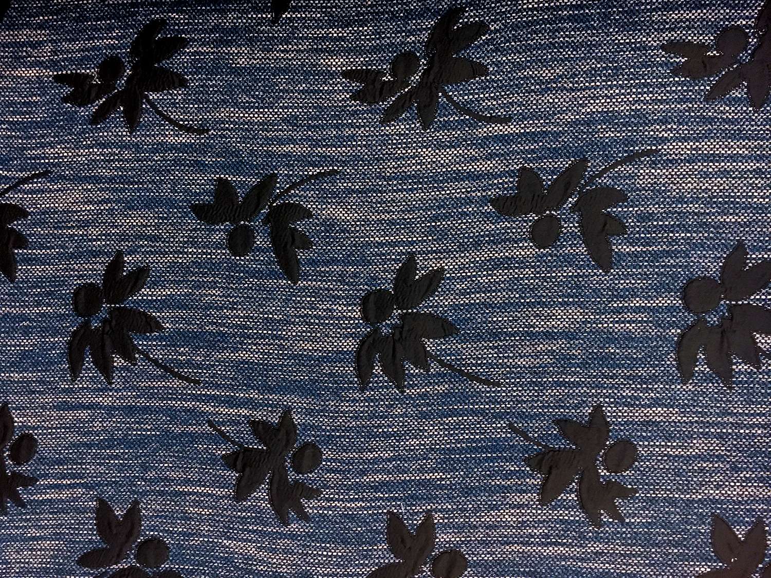 Cotton Blend Tweed Brocade with Large Flowers0