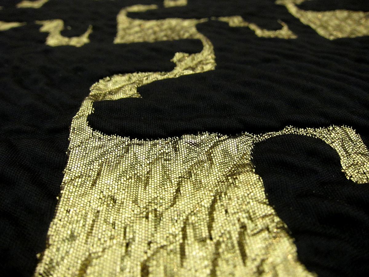 Houndstooth Lamé Cloqué1