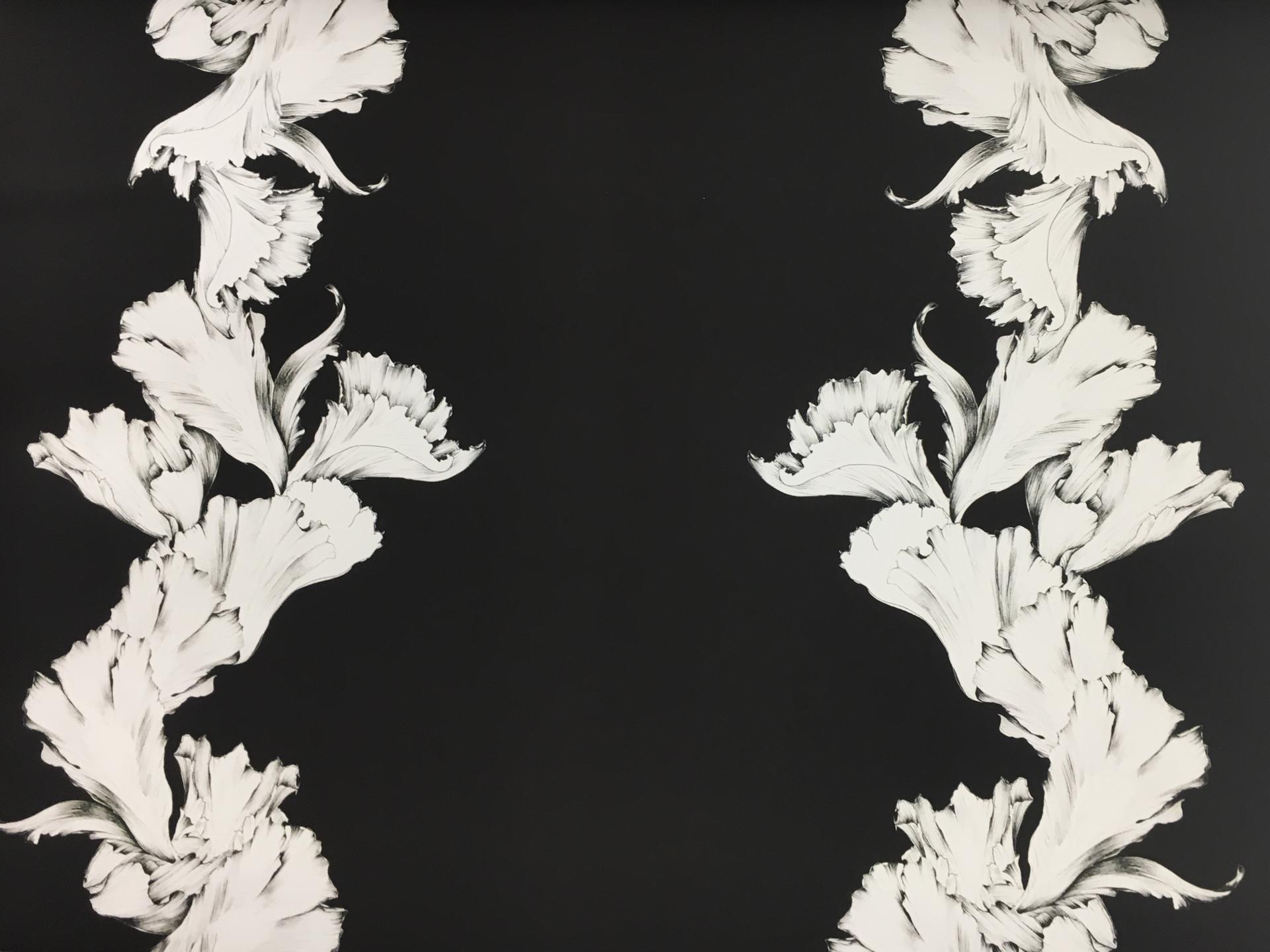 Silk and Polyester Blend Satin with Large Rows of Floral Motifs0