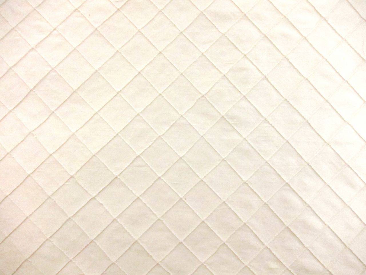 Tucked Silk Shantung0