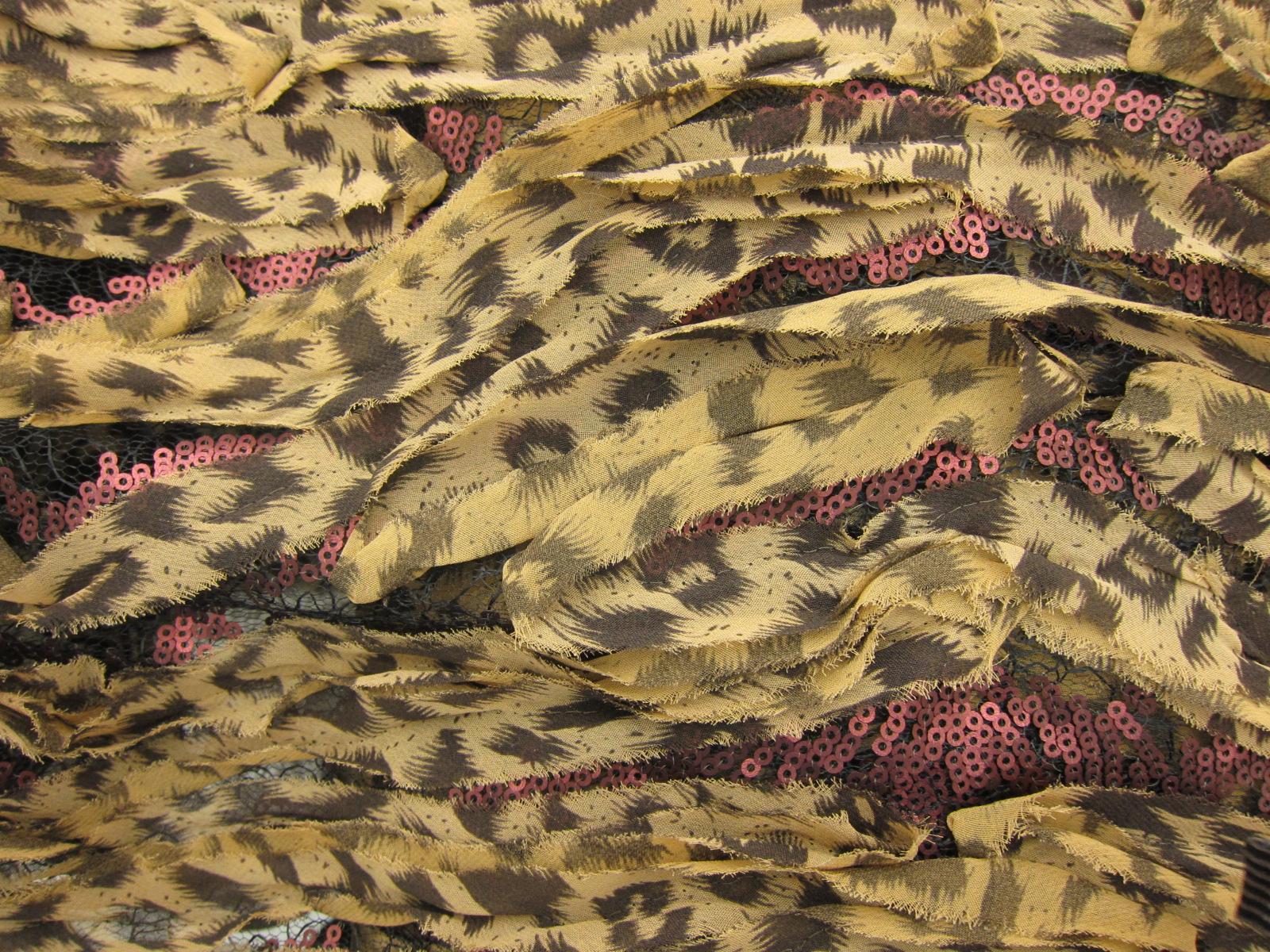 MESH WITH SEQUINS AND CHIFFON0