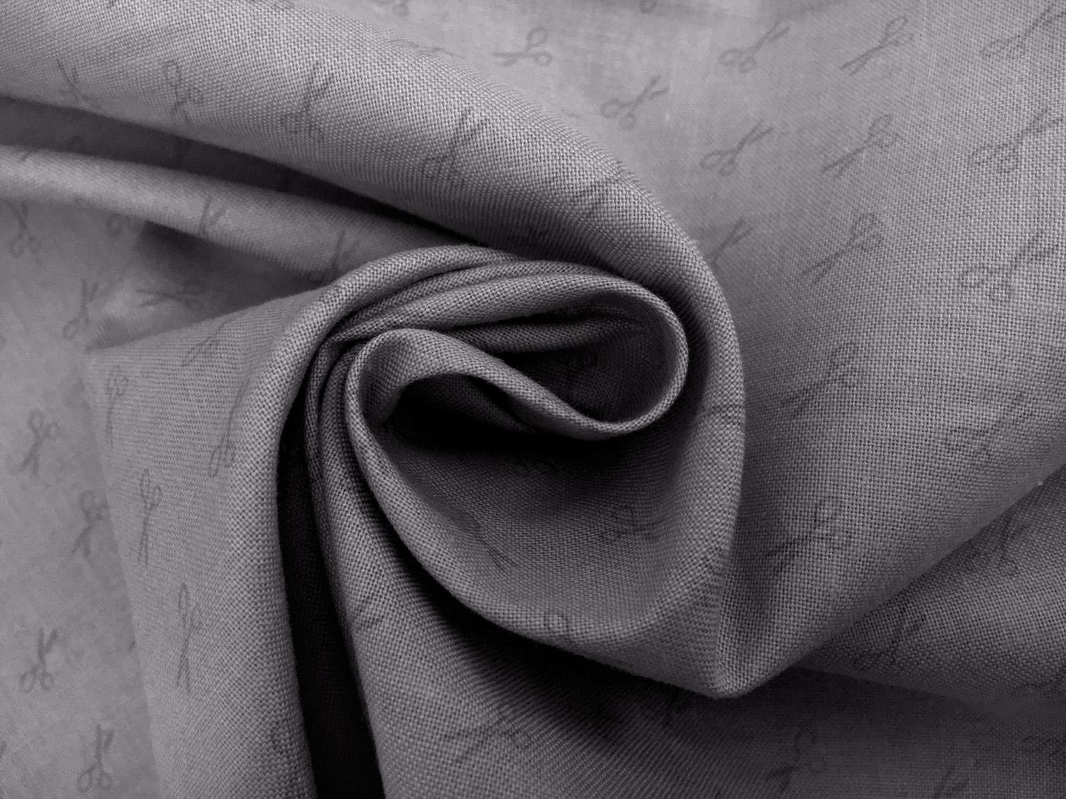 Cotton Broadcloth Little Scissors Print1