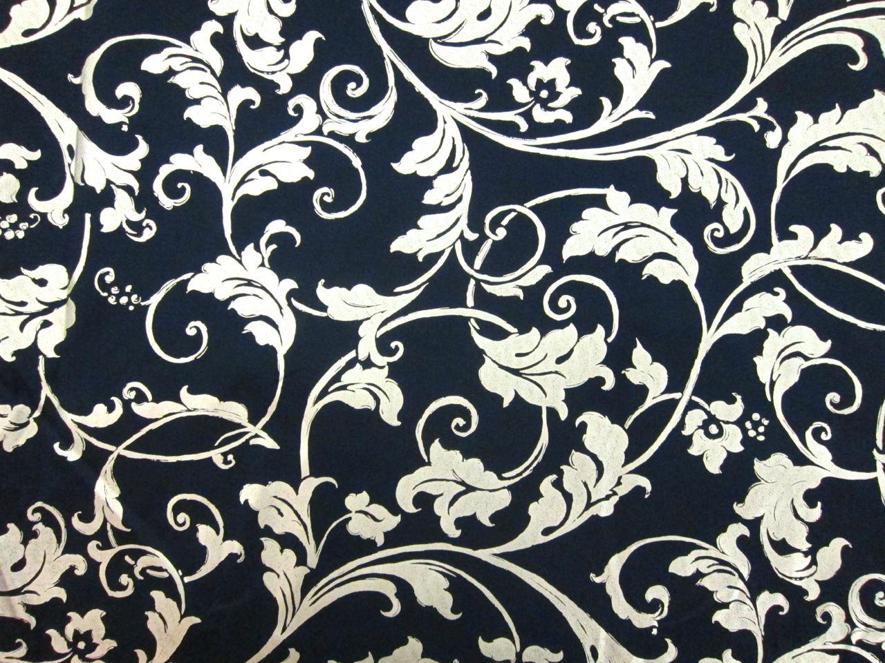 Metallic Printed Light Weight Silk Blend Zibeline0