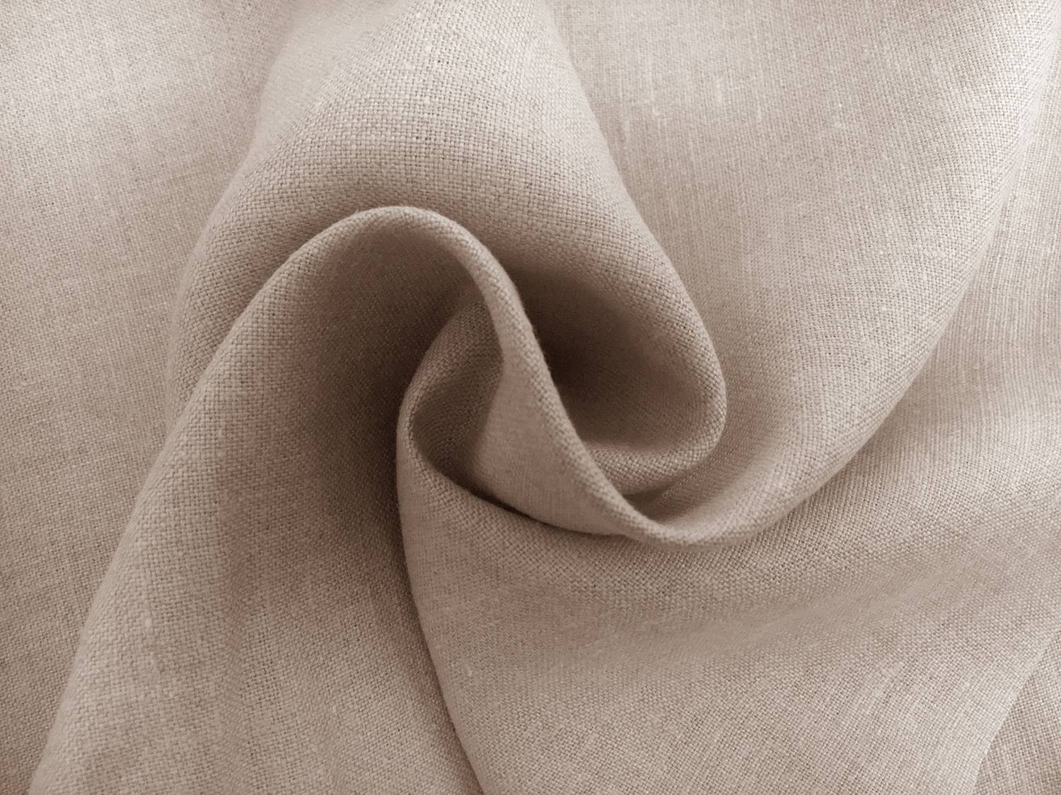 Belgian Mid Weight Linen in Natural1