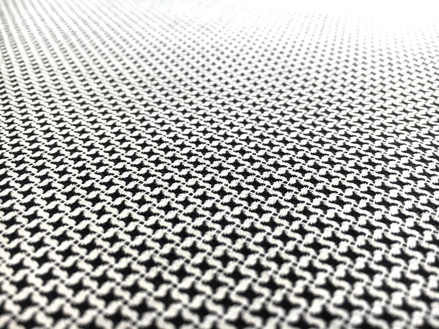 Italian Stretch Wool Novelty Suiting in Black and White2