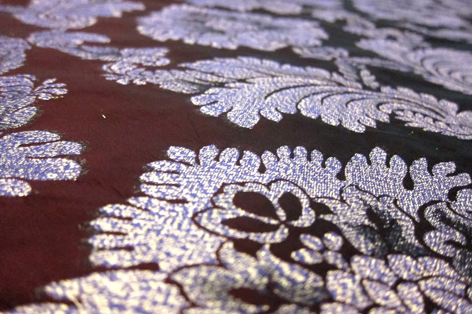 Iridescent Metallic Brocade2