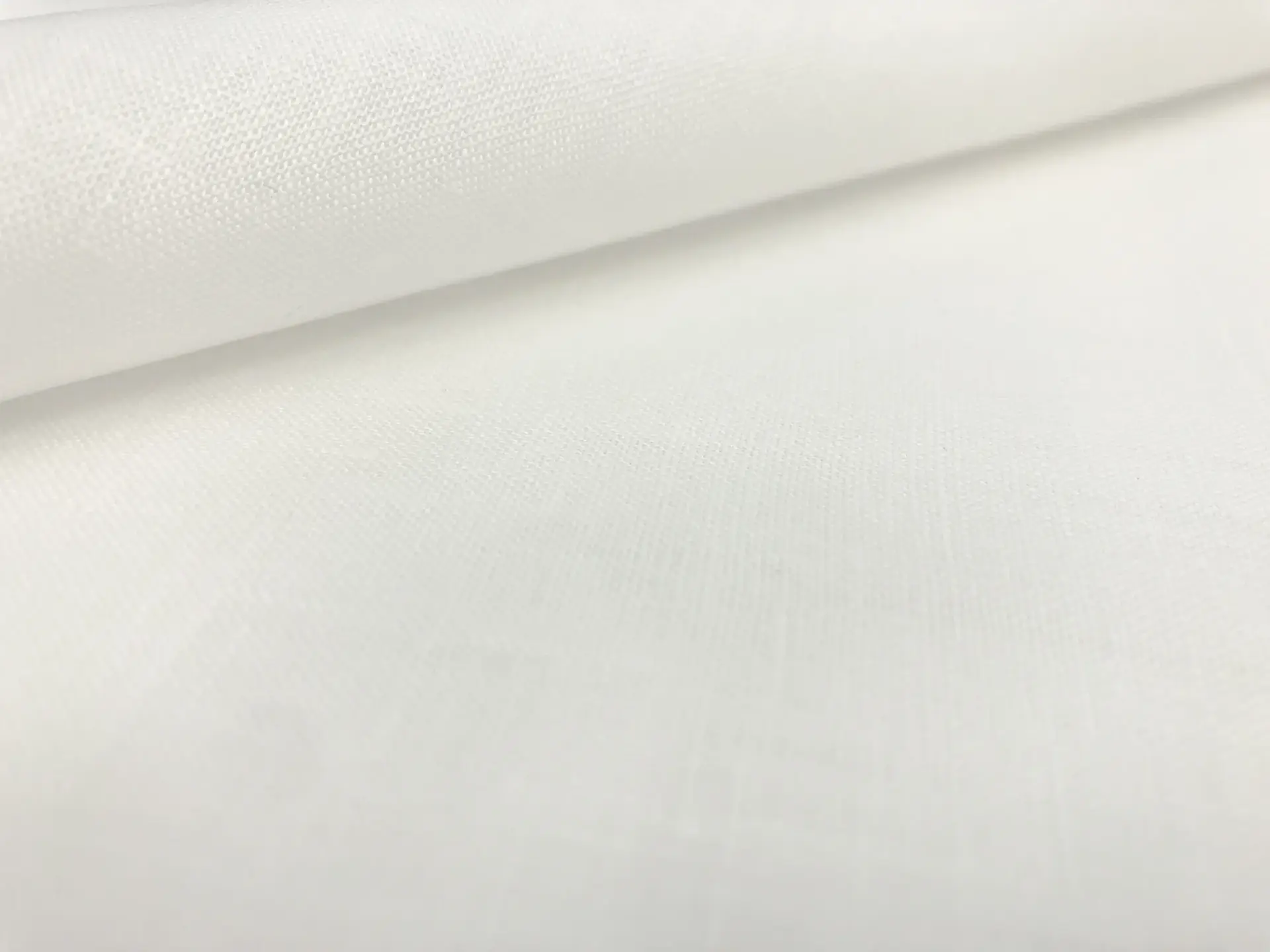 Camisalino Lightweight Linen in White0