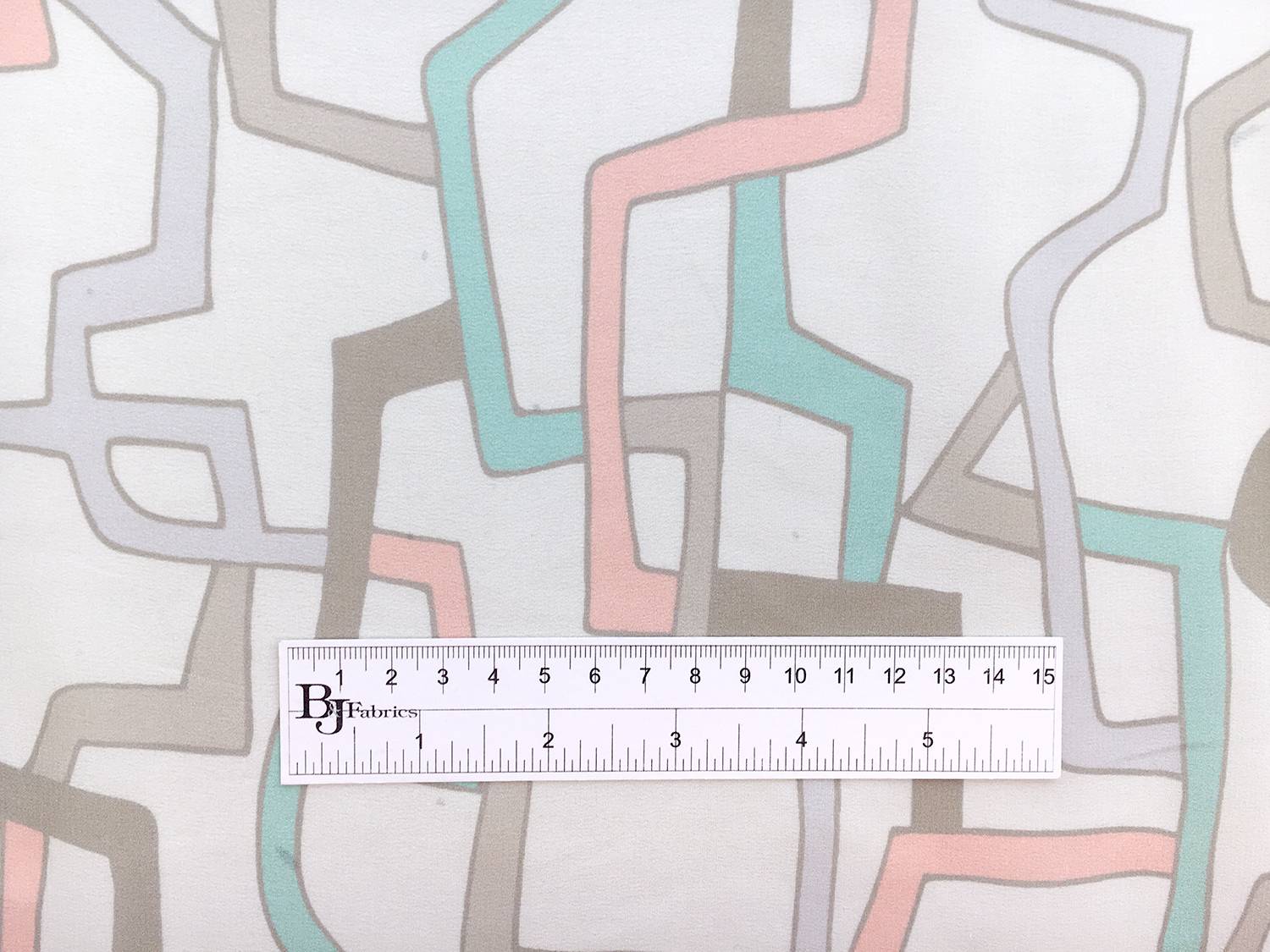 Printed Silk Crepe de Chine with Geometric Chains1