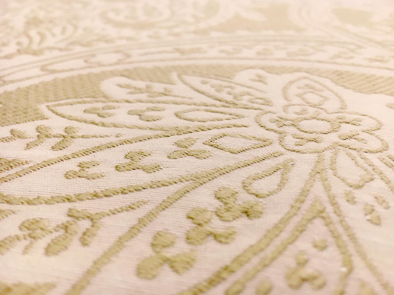 Extra Wide Doubleface Jacquard Large Paisley Pattern4