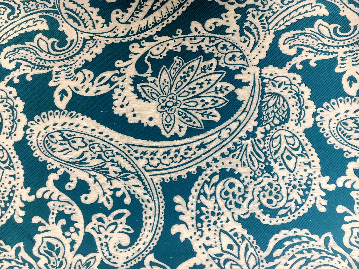 Extra Wide Doubleface Jacquard Large Paisley Pattern
