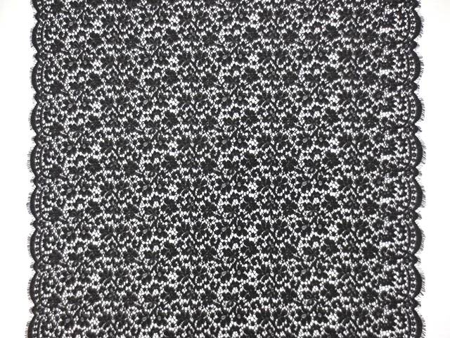 Lacquered Chantilly Lace3